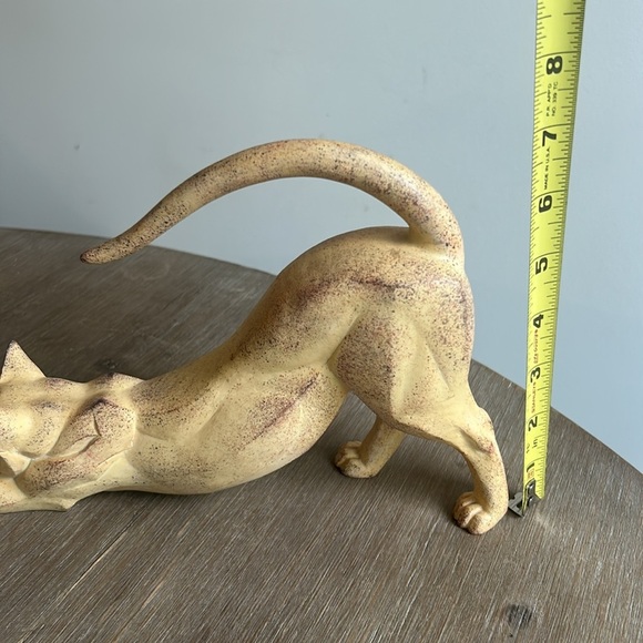 Cubist Collection Cat Stretching Stone Art Deco Sculpture - Picture 12 of 14